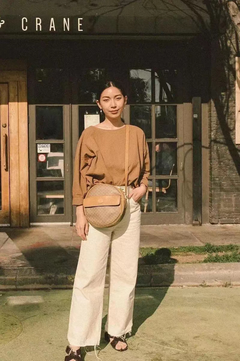 淡漠色适合40以上的女人吗,淡漠色和什么颜色搭配高级