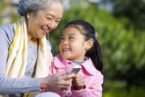 三种姥姥不宜带孩子，三种老人不宜带娃