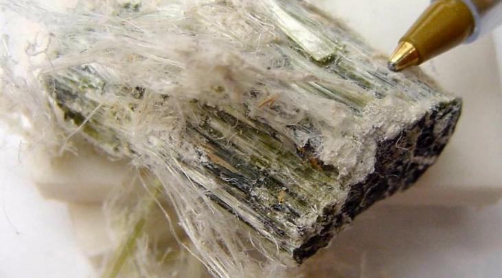 玻璃棉和石棉的区别,石棉纤维与玻璃纤维哪个危害大