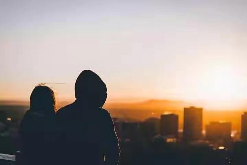 男人以退为进该怎么应对，男人以退为进怎么破