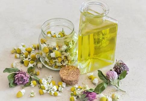 50岁的寡妇再婚的感受是什么,50多岁女人找老伴好还是单身好