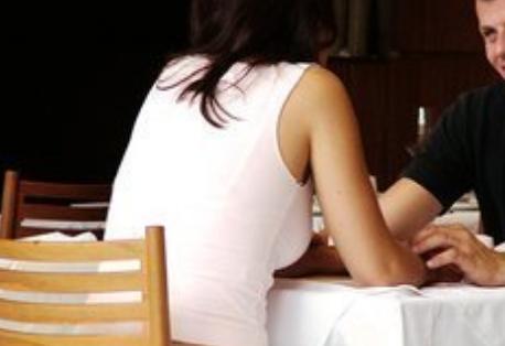 相亲完怎么试探对方态度,相亲怎么判断对方对你有好感