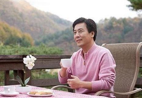 为什么说中年是多事之秋，中年女人要家庭还是要事业