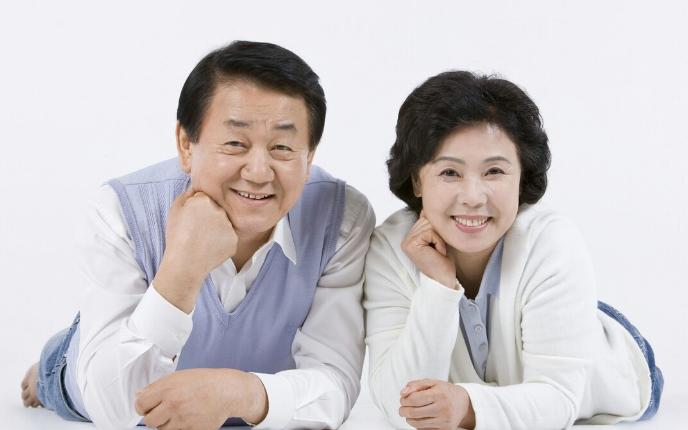 为什么老夫老妻分房睡,70岁的老夫老妻为什么会分房睡