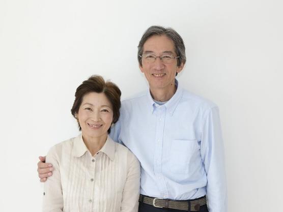 老男人对女人的三种套路,老男人试探女人的三种套路