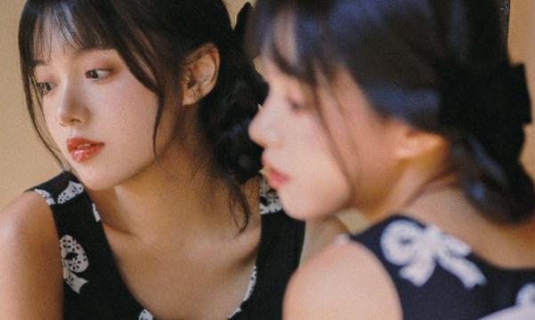 老公每晚都吻我说明什么,55岁男人每晚和异性聊天正常吗