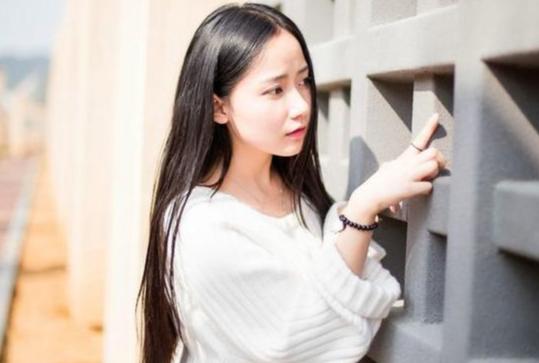 天生凤凰命的星座女，天生有光环的星座女