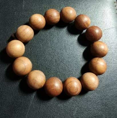 香椿木手串图片,香椿木手串包浆图片