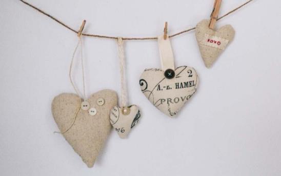 开口要钱的女人可靠吗,情人要钱说明什么