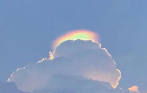 彩色的云有什么预兆，彩色的云预示什么