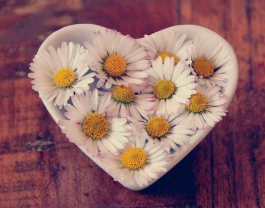 女人能忍多久不与男人联系,女生分手一般能忍多久不联系