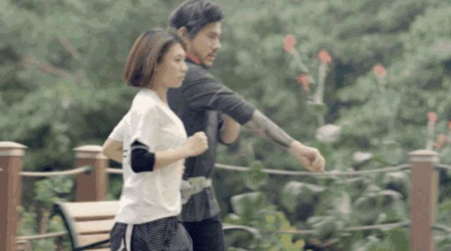 老了有福的女人属相，女人大腿粗不直有福吗