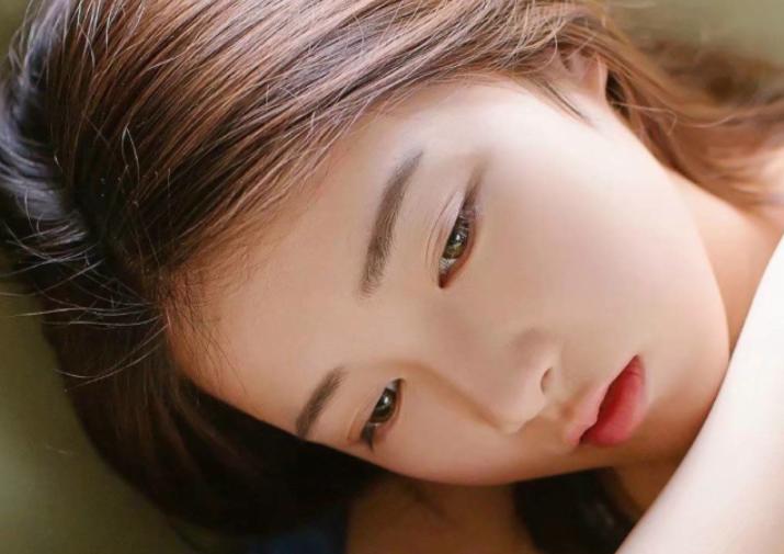 怎么和女人聊天开启话题,和女人聊天找话题技巧