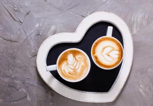 老男人最爱做的两件事,很坏的老男人特征