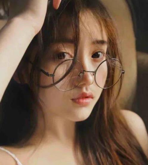 女人最大能接受多大年龄男人，女人的生理高峰期是什么年龄