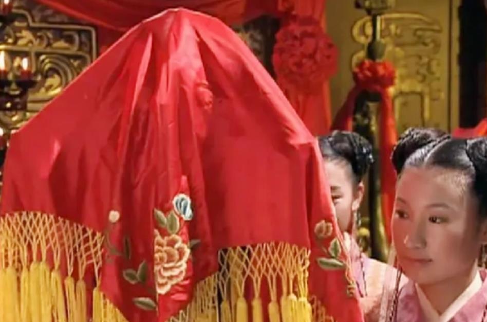 古人新婚为啥要丫鬟在旁,古人对媒人的雅称