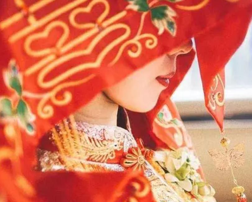 古人新婚为啥要丫鬟在旁,古人对媒人的雅称