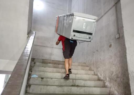 步梯房会越来越贬值吗，步梯房1-6楼买几层最好