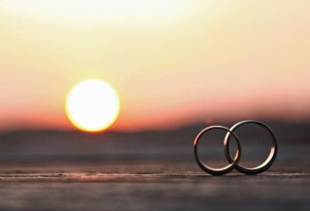 男偷过情的六大表现,感情不好夫妻都有什么表现