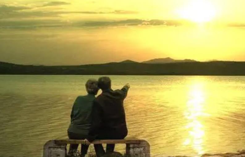 40岁女人心理弱点,怎么打破四十岁女人的戒备心理