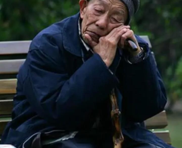 老人阳寿已尽的征兆,阳寿已尽的前一天预兆