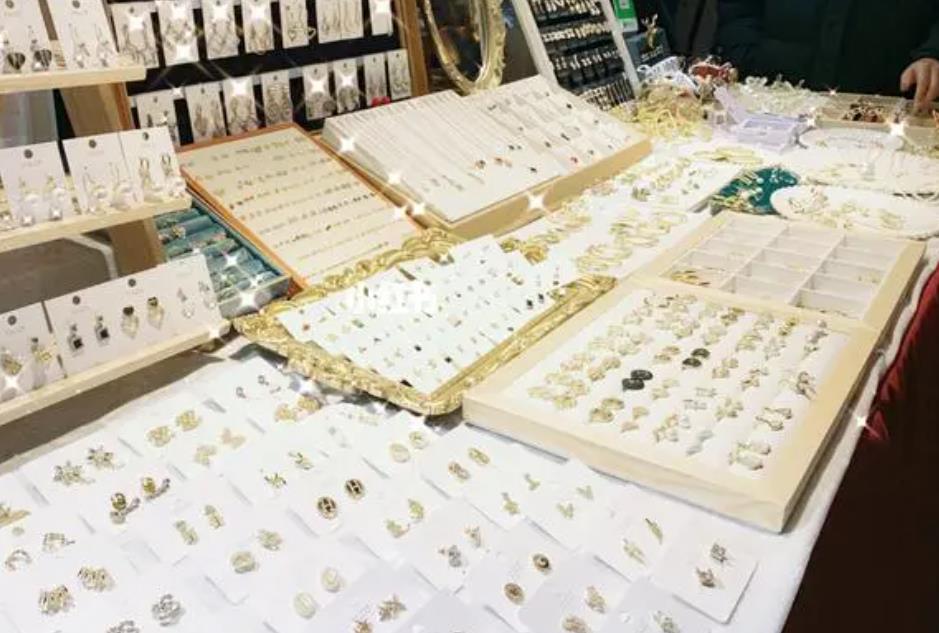9个不需要门面的生意,小区利润很吓人的冷门生意