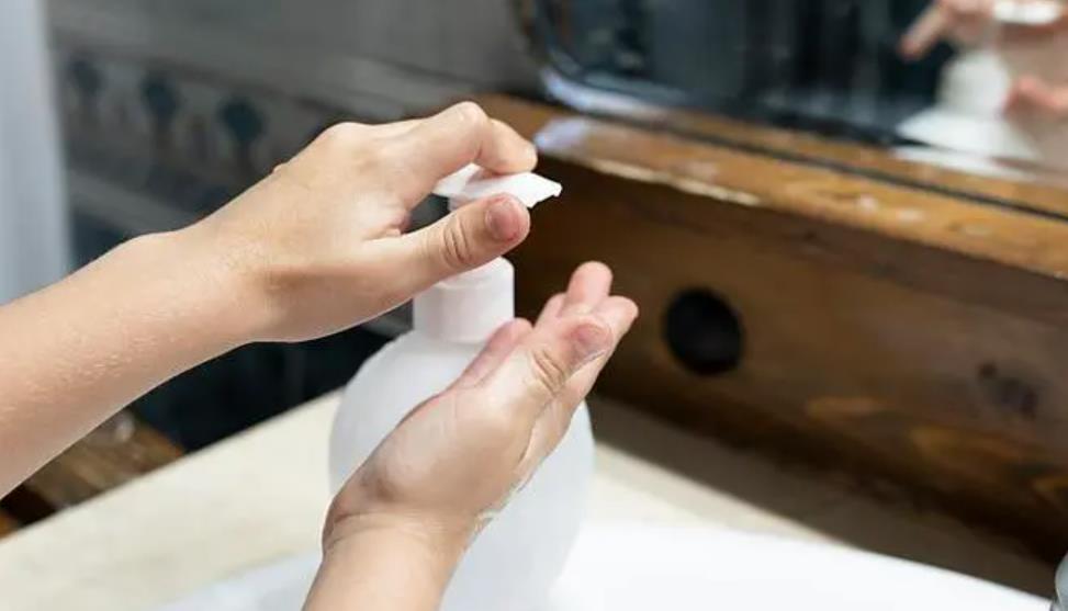 洁癖的人晚年会怎样,洁癖的人最可怕的几个表现