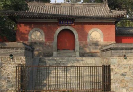六种人不能去寺庙,女子月经期能进寺庙吗