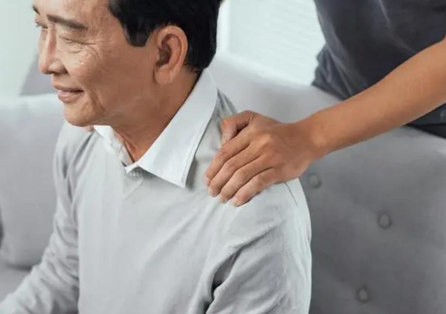 公公六十多了你们同意找老伴吗