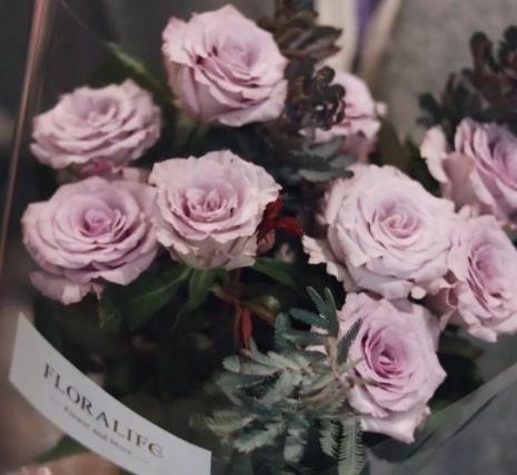 男人加女人微信的用意,男人主动加女人微信有什么目的