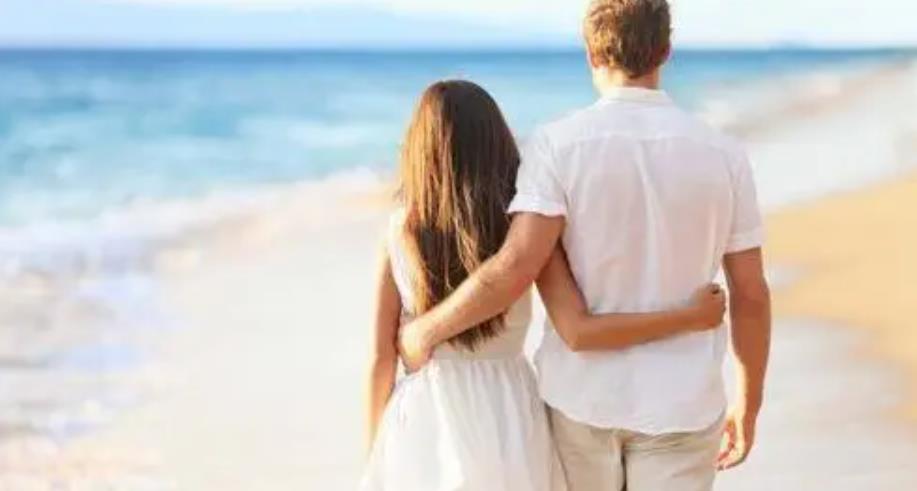 男人偷过情的4句经典话,一个男人对你交心的表现