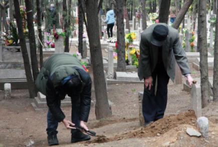 夫妻不相送的丧葬风俗,丧事后什么时候能娶妻