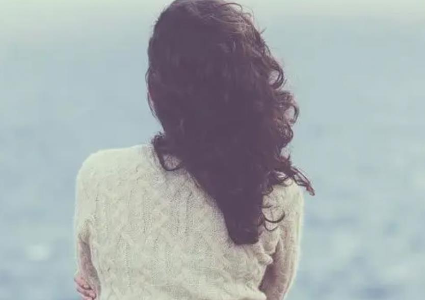 第一次和五十岁女人见面聊什么