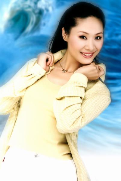 于文华18岁照片