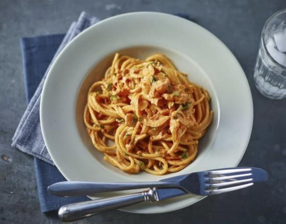 老公吃别的女人喂的东西正常吗