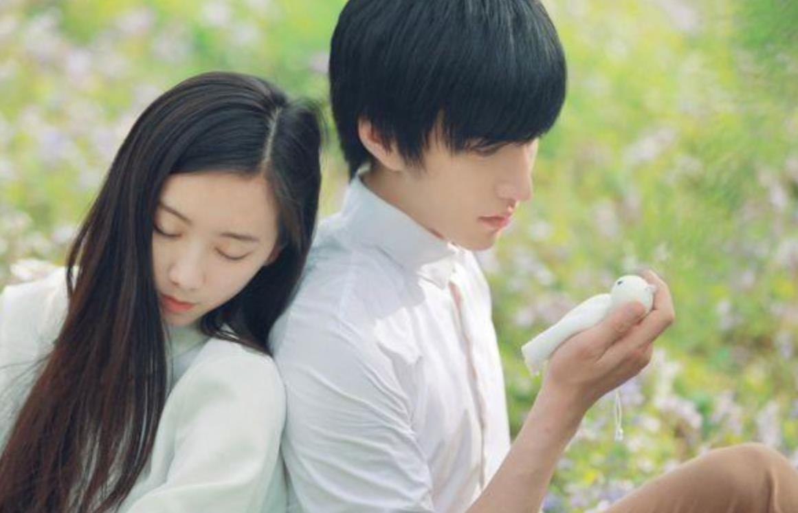 女人最喜欢男人的几个小动作,女人喜欢闻男人身上什么味香水