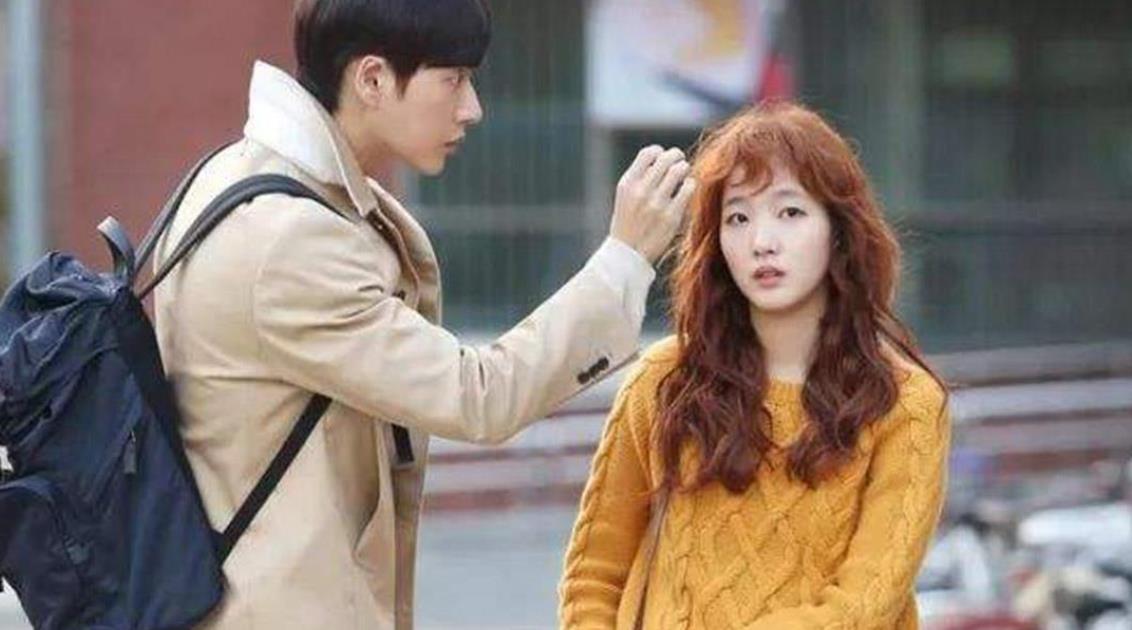 女人最喜欢男人的几个小动作,女人喜欢闻男人身上什么味香水