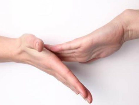 男人手如棉说明什么，男人手如棉女人手如柴是什么意思