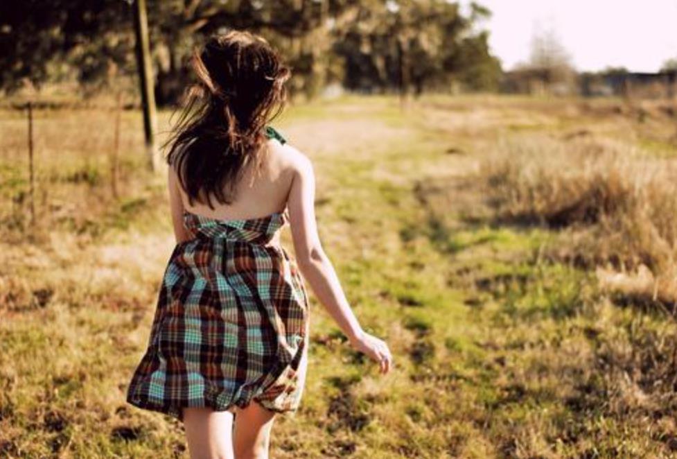 女人老不老看哪里,女人老不老看这五个地方一目了然