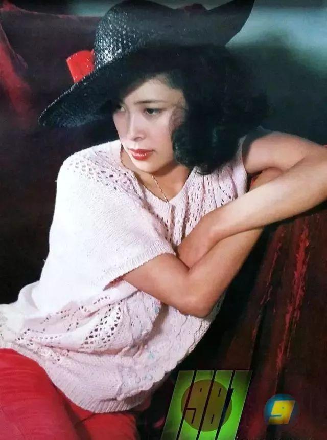 十二美人图挂历,老挂历上12位美女明星-528时尚网