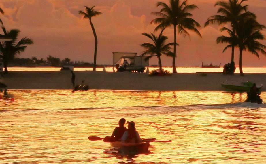 男朋友跟我妈妈发生矛盾怎么办