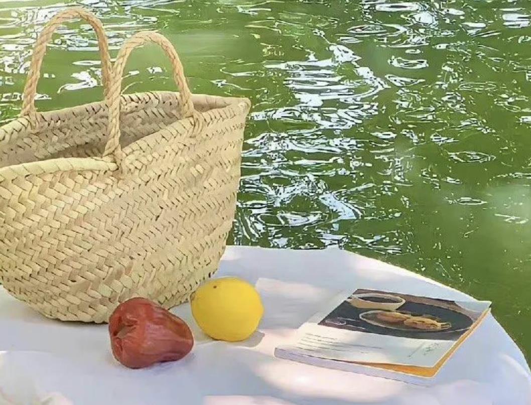 女生劈腿7大前兆，女人劈腿前兆是什么