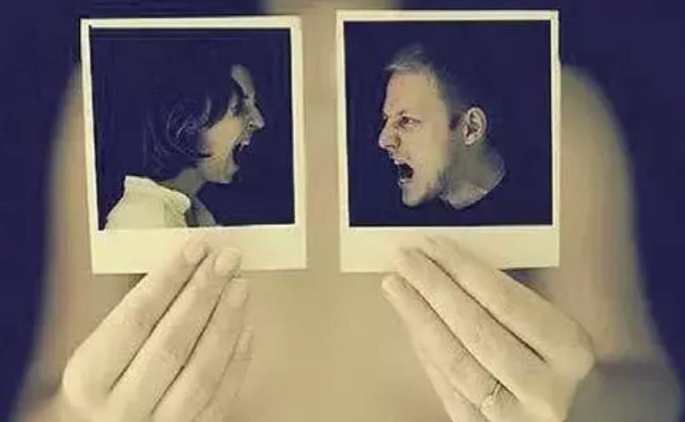 啥叫劈腿,劈腿是什么意思