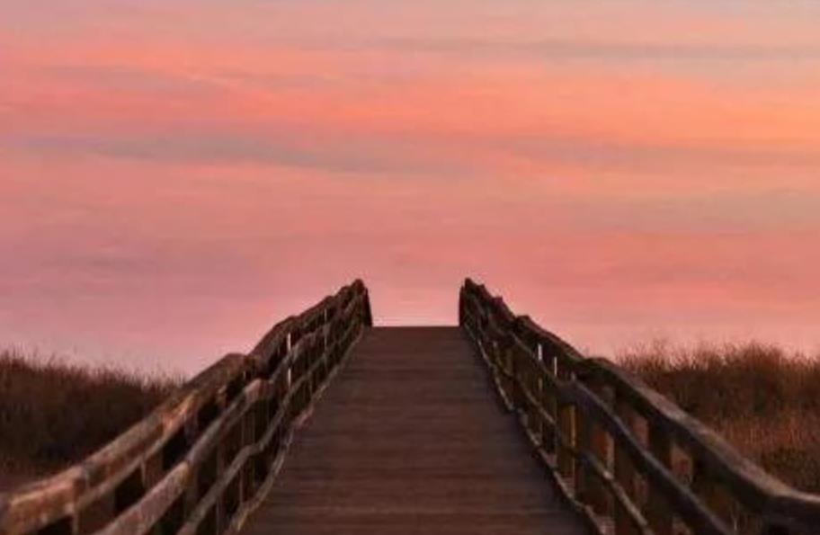 女人晚年守寡的征兆