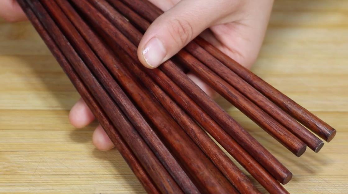 洗筷子永不发霉的方法