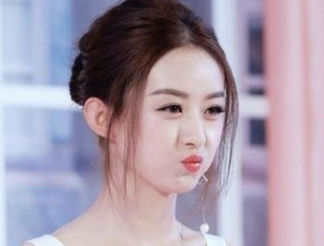 男人为啥喜欢嘴巴小的女人