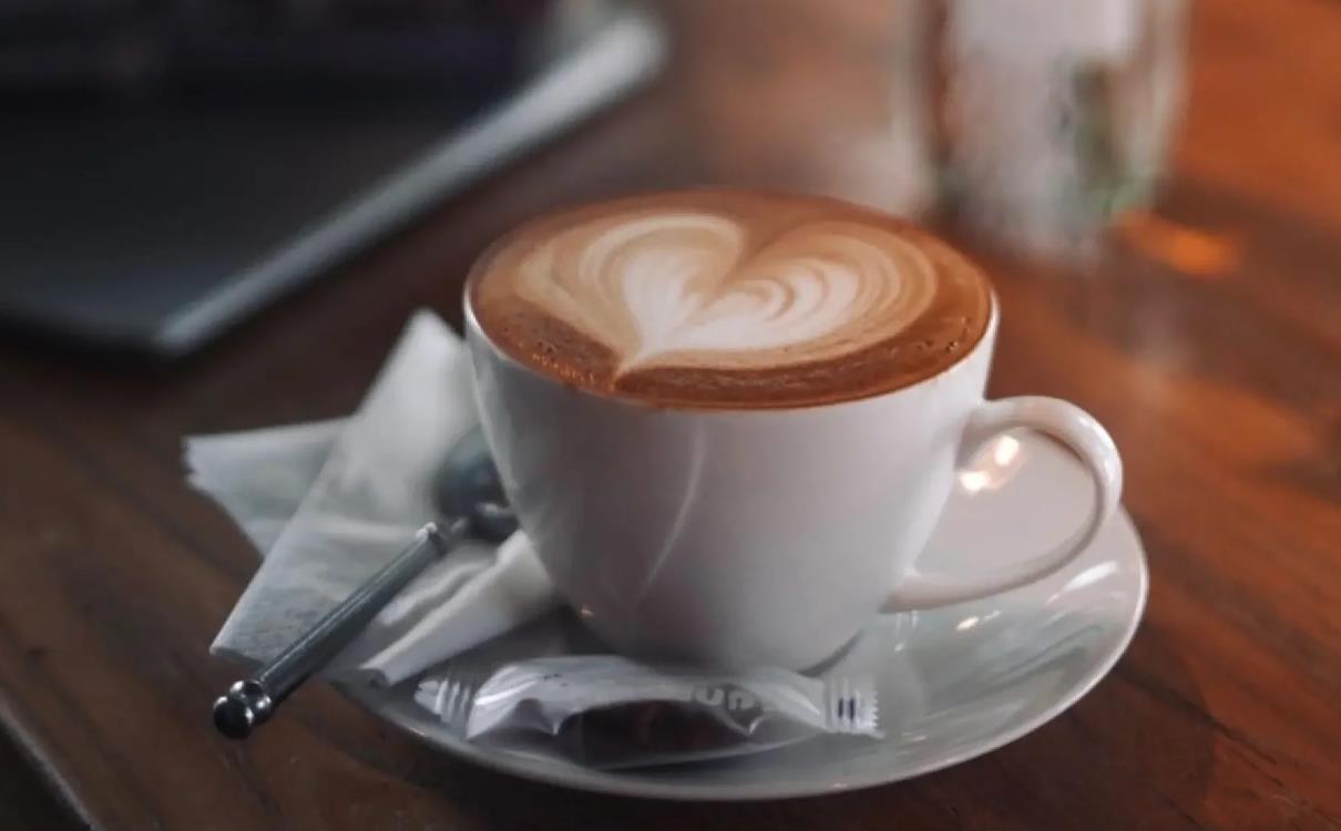 人老了扔掉四样东西