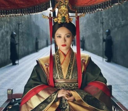 电视剧女性阴郁的图片