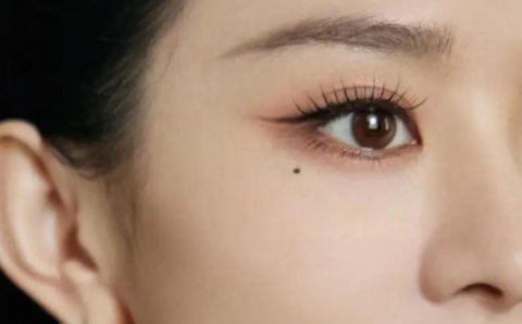 女人10处痣是富贵痣