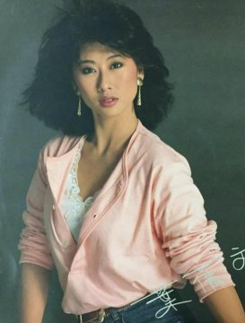 叶倩文年轻时的盛世容颜